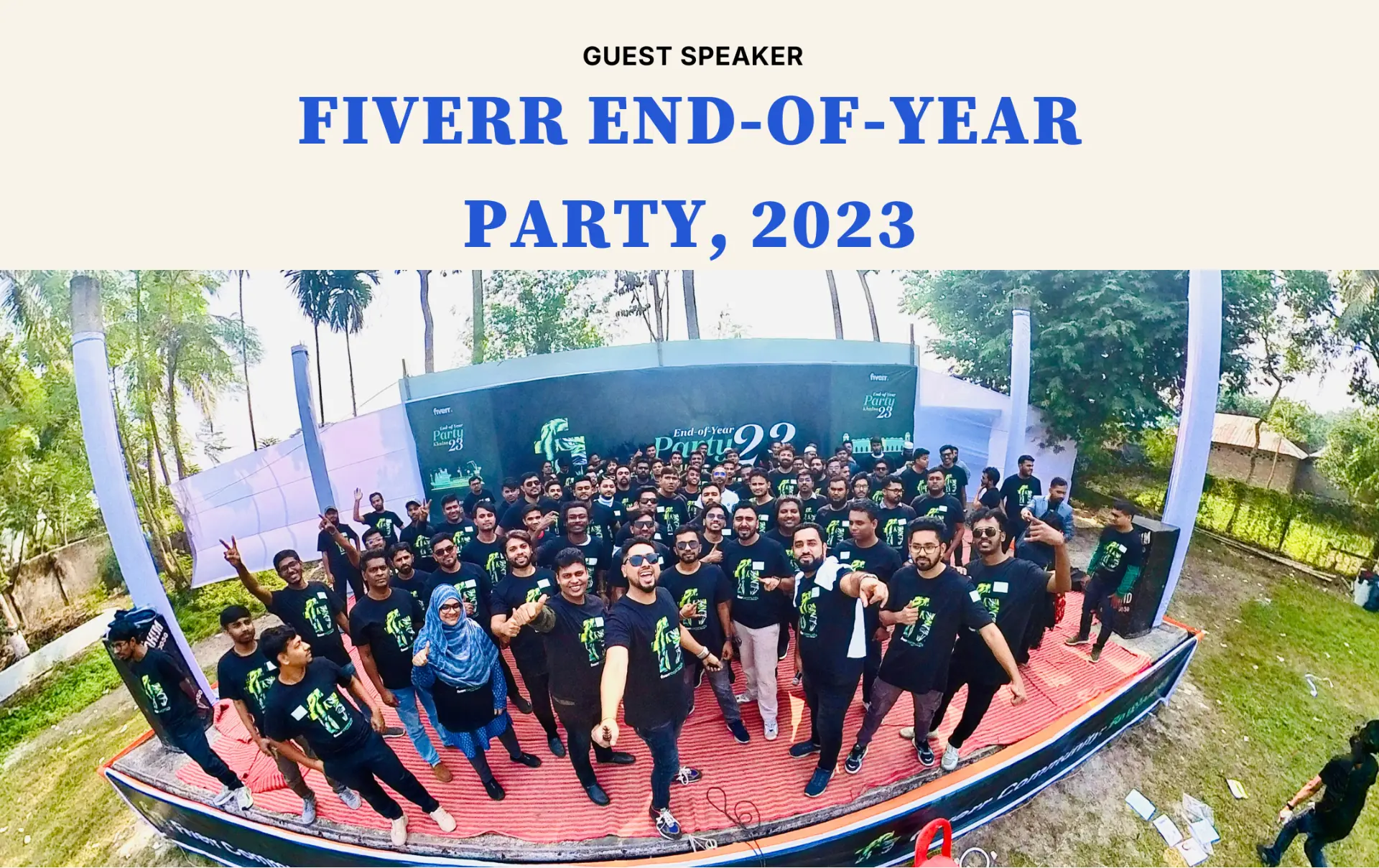 Fiverr end-of-year community event, 2023, group photo on stage